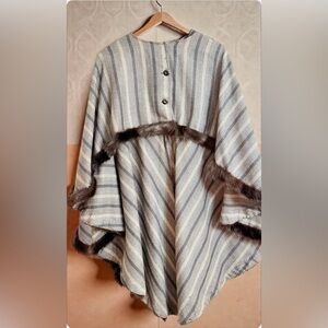 Rare Daniel Alba Barcelona Poncho | Vintage Wool Blend Fur Trim Cape
